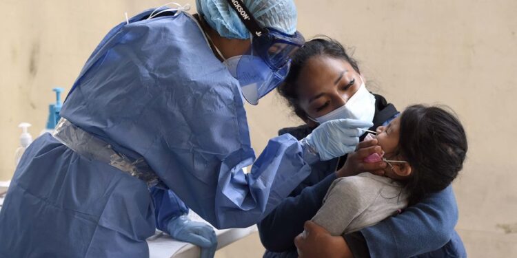 México registra 2 mil 500 contagios de COVID-19 en las últimas 24 horas