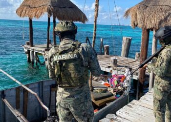 Autoridades aseguran embarcación cubana