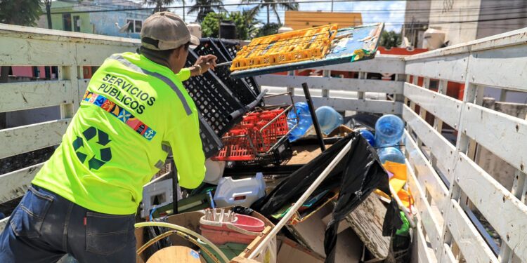 En Isla Mujeres se preparan ante la posible llegada de la tormenta tropical IAN