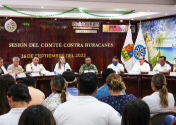 Puerto cerrado a la navegación menor en Isla Mujeres