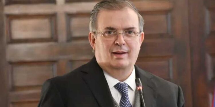 Marcelo Ebrard defiende en Washington la presencia militar en la Guardia Nacional