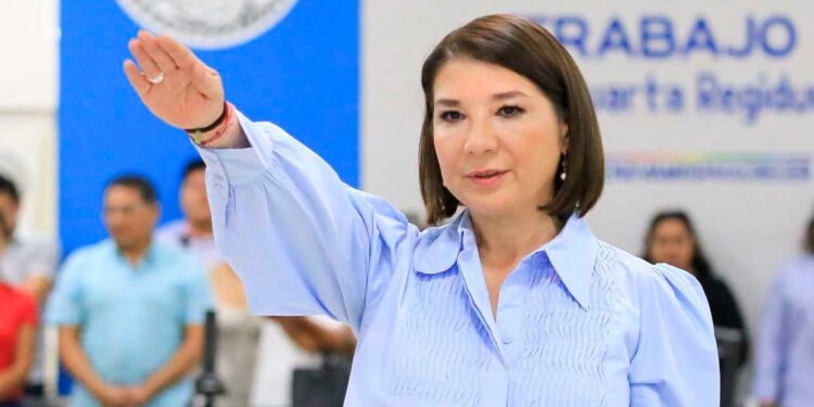 @LiliCamposM nombra a Kira Iris como nueva Secretaria General en sustitución de Juan Novelo