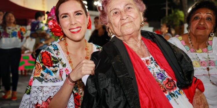 El Pueblo Mágico de Isla Mujeres se engalana con las Fiestas Patronales en honor a la Virgen de la Inmaculada Concepción