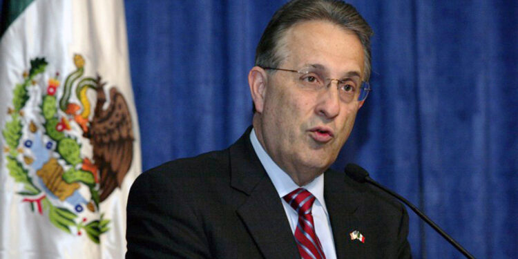 ‘No sabía que García Luna era corrupto’, asegura ex embajador de Estados Unidos en México