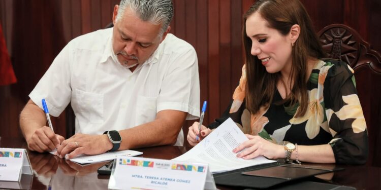 Firma Atenea convenio para fortalecer la dirección de Catastro municipal