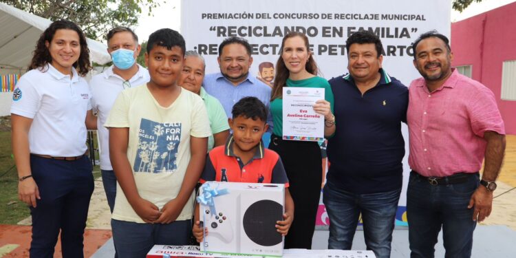 Atenea Gómez promueve el cuidado y conservación del medio ambiente