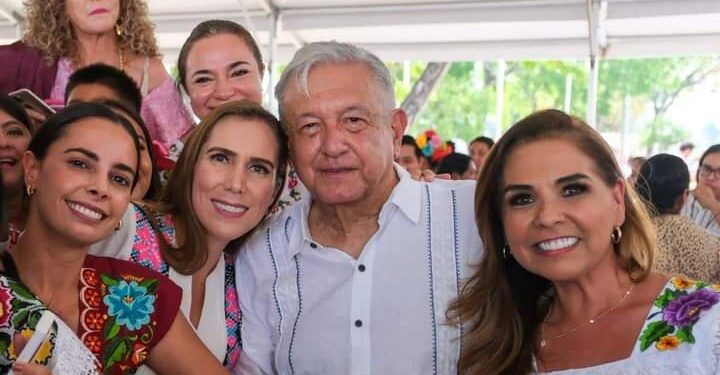 Atenea Gómez asiste a la entrega del programa «Mujeres por el Acceso a la Tierra»