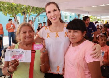 Atenea Gómez refrenda su compromiso con las mujeres a través del programa Isleña de Corazón’