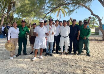 Gobierno Municipal de Isla Mujeres suma esfuerzos para sanear Isla Blanca y la Laguna Chacmuchuc
