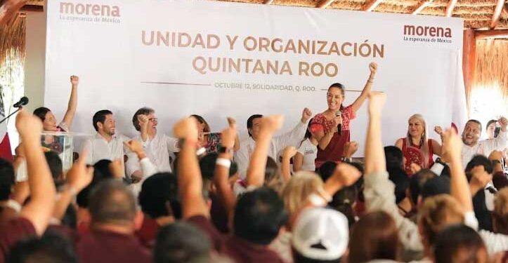 Sheinbaum pide continuar con la 4T en México en su visita a QR