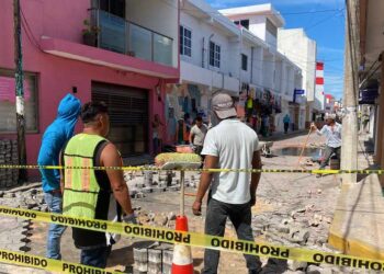 Obra de Imagen Urbana en Isla Mujeres se traslada a la Av. Juárez