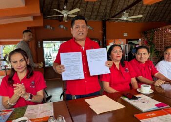 Gobierno Federal avala elección de Luis Ortiz en el Sindicato de Taxistas con Toma de Nota