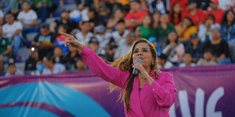 Inaugura Mara Lezama Copa Socca América Cancún 2024