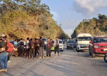 Bloquean ejidatarios de Chunyaxche obras del Tren Maya; acusan al gobierno federal de incumplir acuerdos