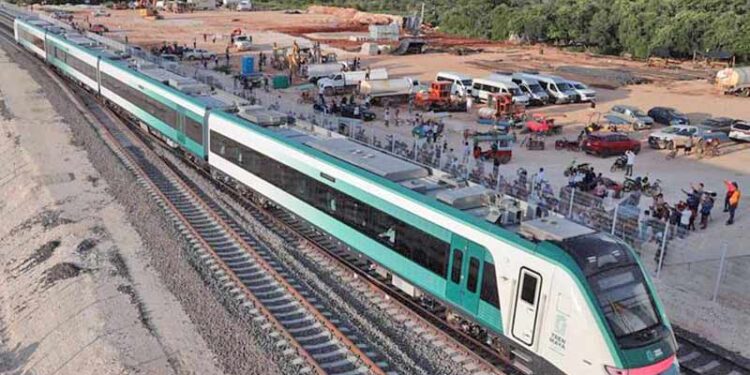 Fallas graves en la infraestructura del Tren Maya y desvío millonario habrían sido denunciadas desde febrero por la ASF