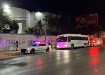 Aseguran cerca de 70 personas indocumentadas en el tramo Cancún-Playa del Carmen