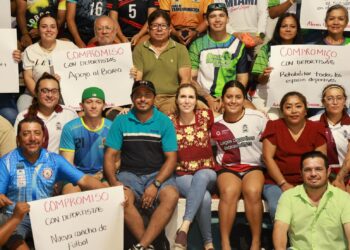 ATENEA GÓMEZ RICALDE ESCUCHA A DEPORTISTAS ISLEÑOS A TRAVÉS DE DIÁLOGOS