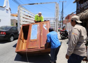 Hoy habrá jornada de Descacharrización en la colonia la Gloria en Isla Mujeres