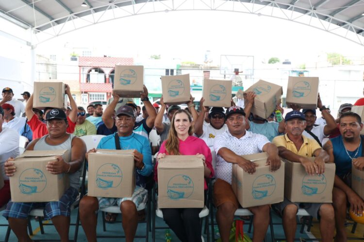Atenea Gómez Ricalde continúa apoyando al sector pesquero a través del programa ‘Familia Pescadora’