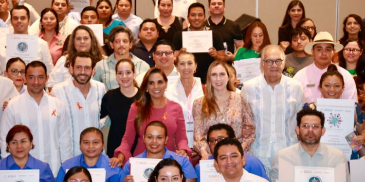 Atenea Gómez Ricalde llama a seguir trabajando en unidad para consolidar el éxito turístico de Isla Mujeres