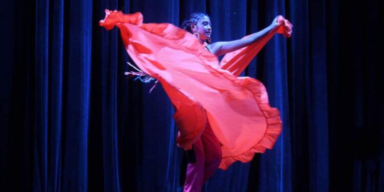 Semillero Creativo de Zona Continental sobresale durante encuentro cultural en Yucatán