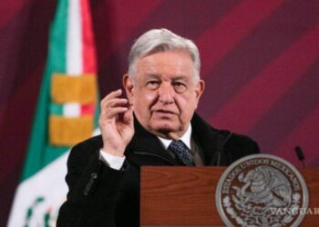 ‘El litio es de la nación’, AMLO señala que México se defenderá en paneles internacionales