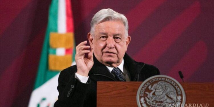 ‘El litio es de la nación’, AMLO señala que México se defenderá en paneles internacionales
