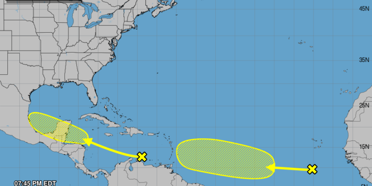 Coordinación de Estatal de Protección Civil vigila trayectoria de fenómenos en el mar caribe