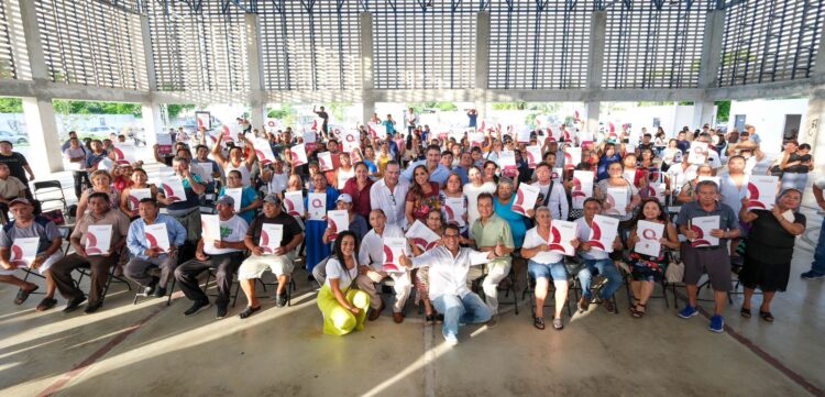 Entrega Mara Lezama bienestar social y certidumbre jurídica con 219 títulos de propiedad a familias