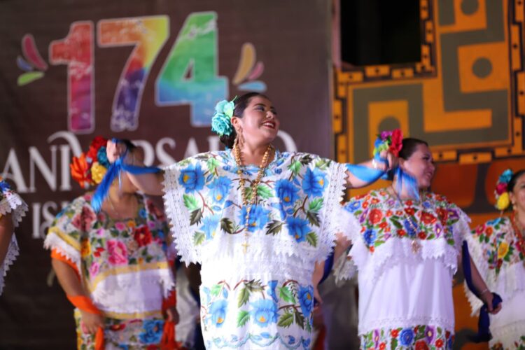 Inician las Fiestas Patronales en honor a la Virgen de la Asunción en Isla Mujeres