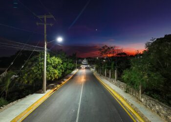 Brilla Ciudad Mujeres con nuevo alumbrado público en la colonia La Loma