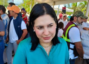 Estefanía Mercado ya revisa la entrega que deja la administración saliente