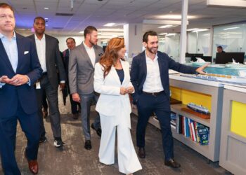 Mara Lezama fortalece alianzas con Royal Caribbean, naviera líder de cruceros en el mundo, para la atracción de inversiones en Quintana Roo