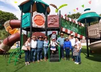 Con obras que transforman, llega la justicia social a Ciudad Mujeres