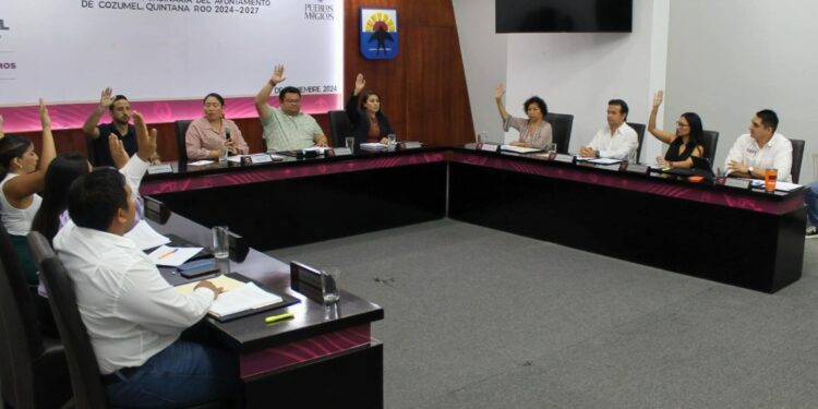 Entrega Cozumel parte de la recaudación de cruceristas al Gobierno del Estado