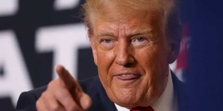 Donald Trump  arrasa en votación y anuncia su triunfo en fiesta Republicana en Estados Unidos