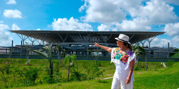 Supervisa Mara Lezama avance del entronque de la estación del Tren Maya con la carretera federal 180-D