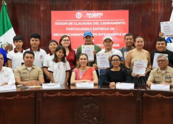 Atenea Gómez Ricalde encabeza Clausura de la Temporada 2024 del Campamento Tortuguero en Isla Mujeres