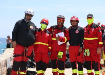 Isla Mujeres, sede del Examen Estatal de Rescate Vertical de la Brigada de Rescate Internacional Cancún