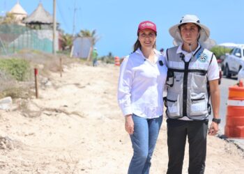 Atenea Gómez Ricalde inicia nueva obra en la carretera perimetral del Mar Caribe en Isla Mujeres