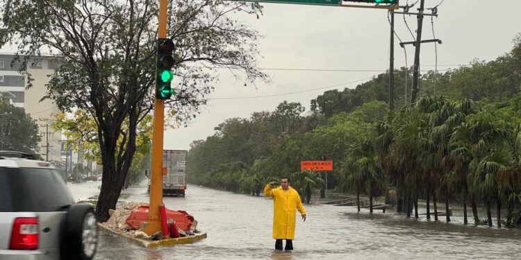Pronostican intensa temporada de lluvias para este 2025 en Quintana Roo